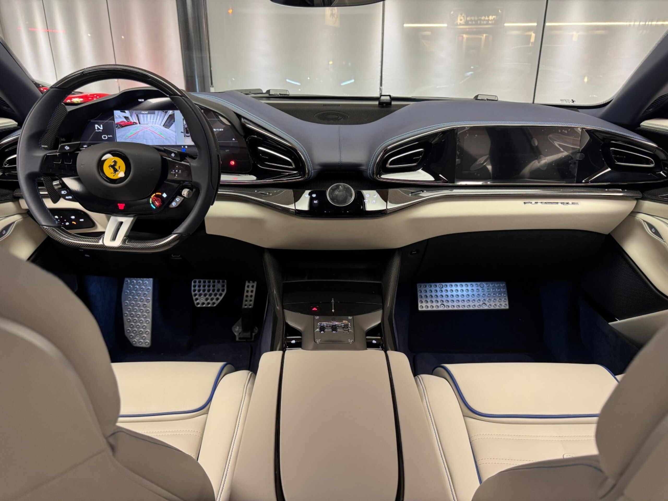 2024 Ferrari Purosangue - フェラーリ プロサングエ F1 DCT 4WD 外装色 Azzuro La Plata ワンオーナー OP1662万