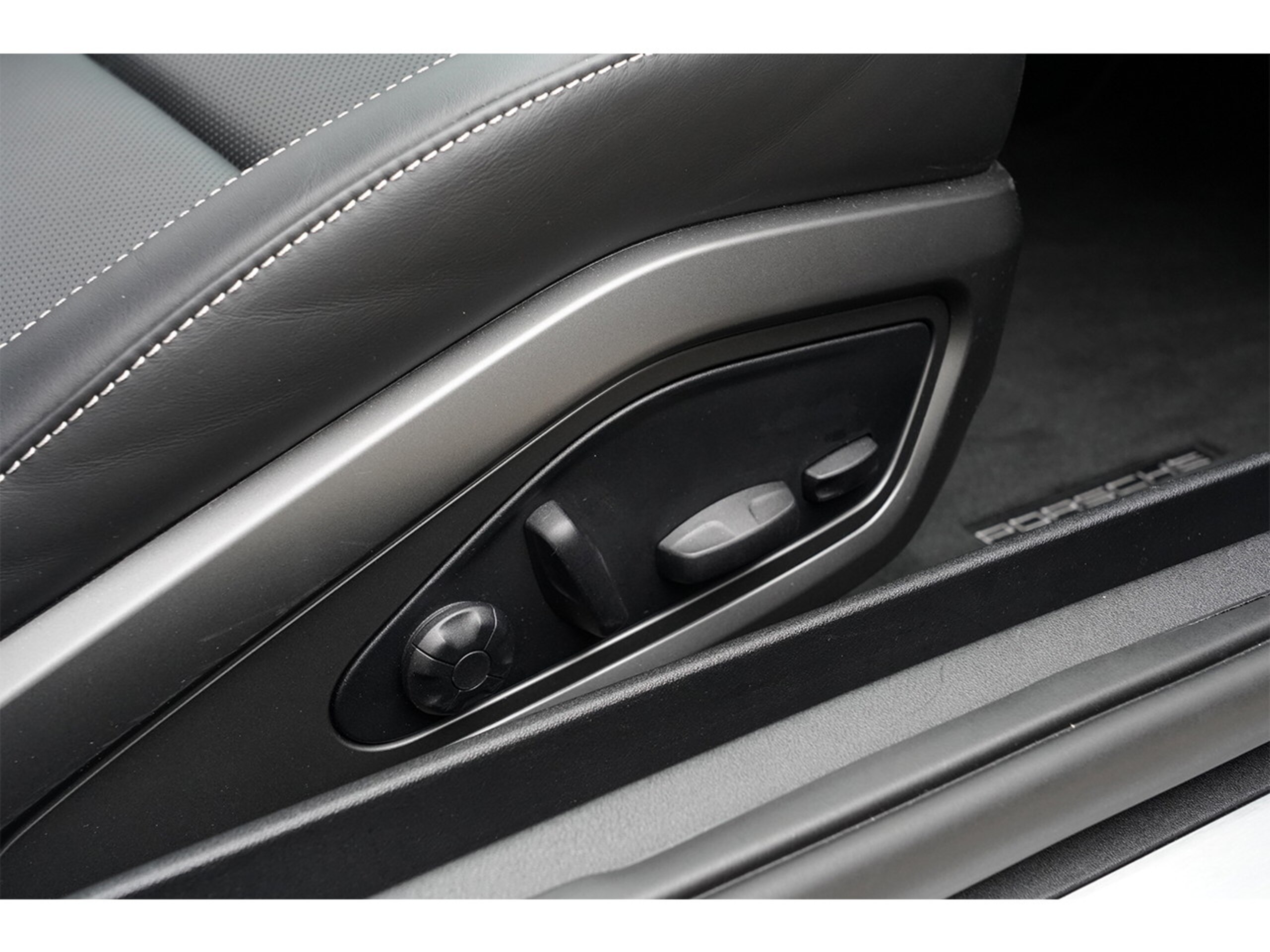 2021 Porsche 911
