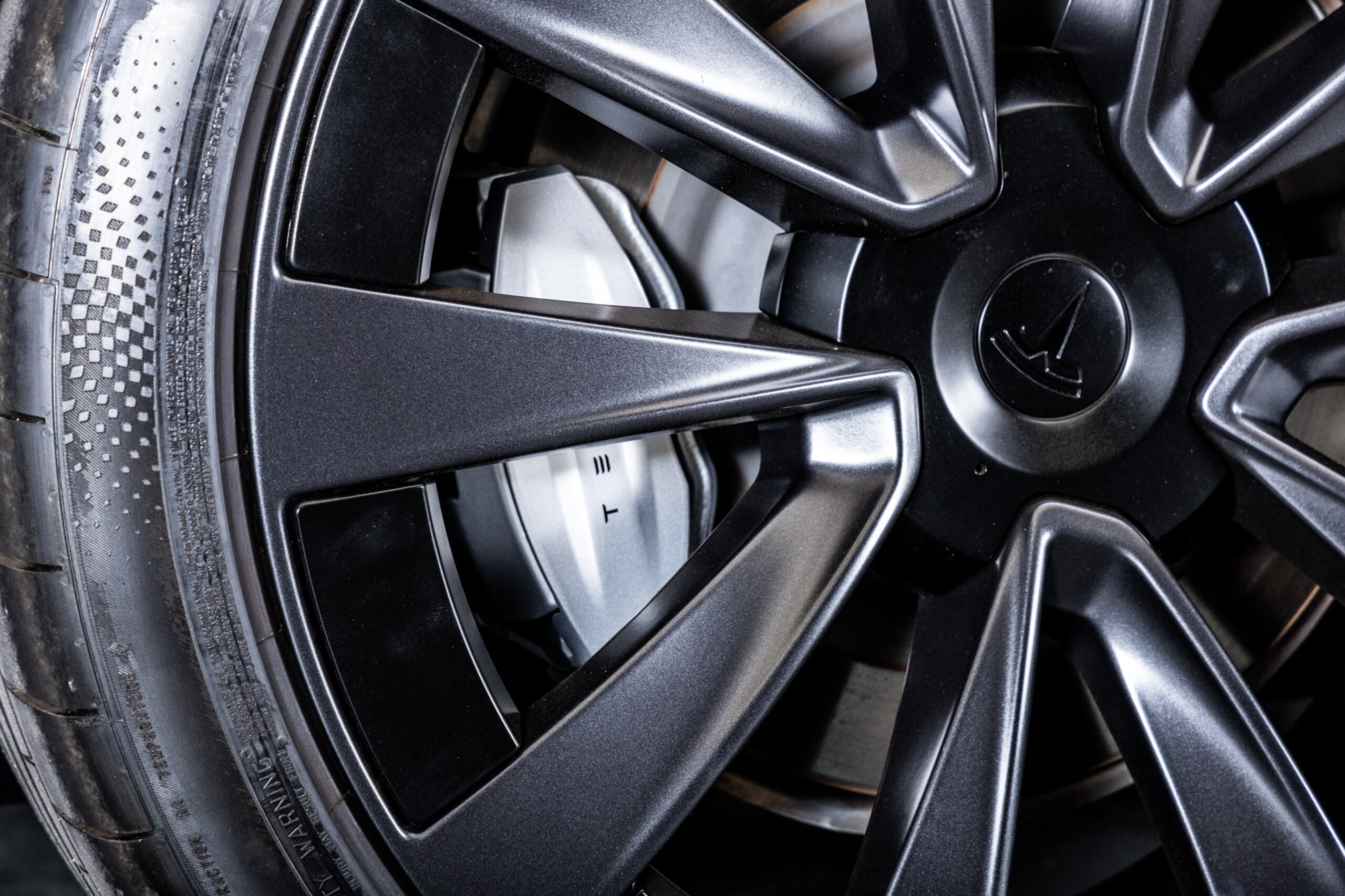 2023 Tesla Model X - 2023 تسلا Model X