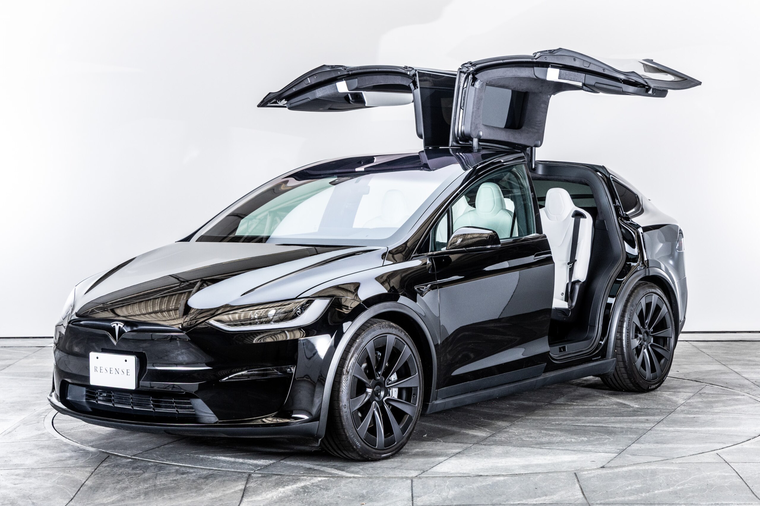 2023 Tesla Model X - 2023 تسلا Model X