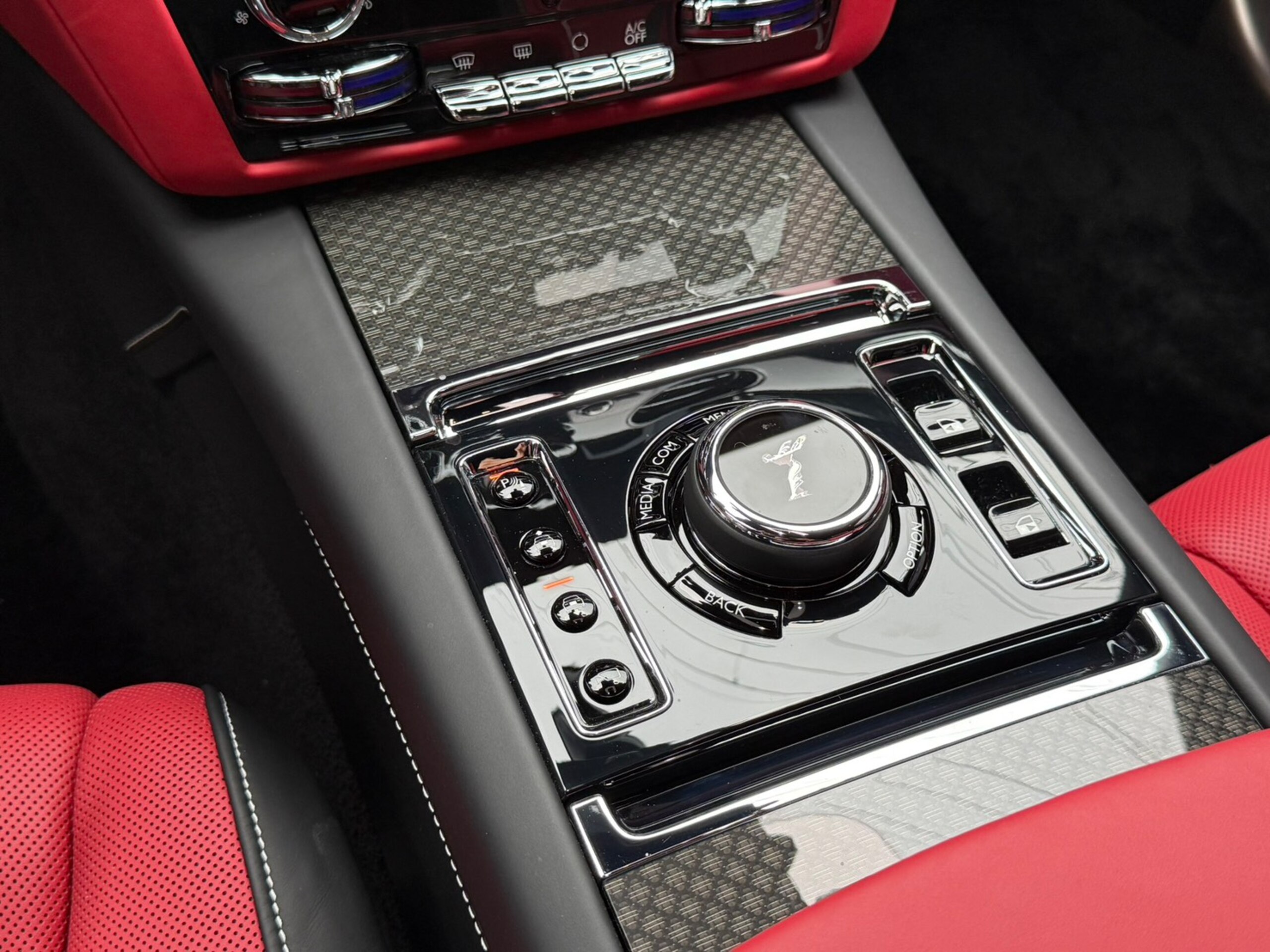 2022 Rolls-Royce Ghost - 2022 رولز رويس Ghost