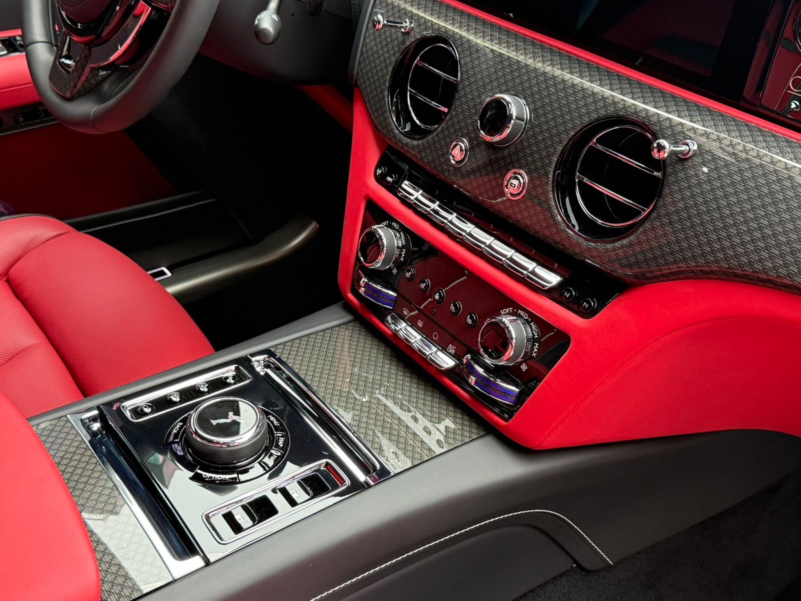 2022 Rolls-Royce Ghost - 2022 رولز رويس Ghost