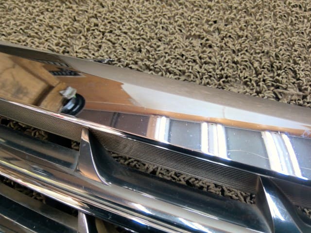 [Used]Radiator Grille TOYOTA Crown 2012 DBA-GRS200 5310030630