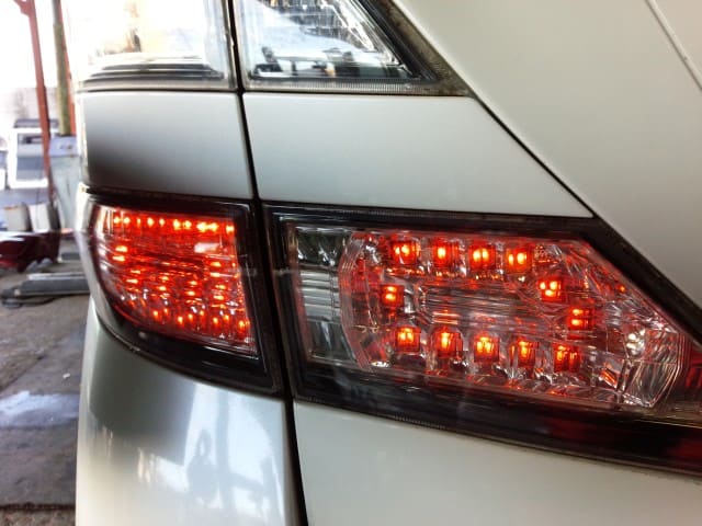 [Used]Left Tail Light TOYOTA Vellfire 2009 DBA-ANH20W 8156158090