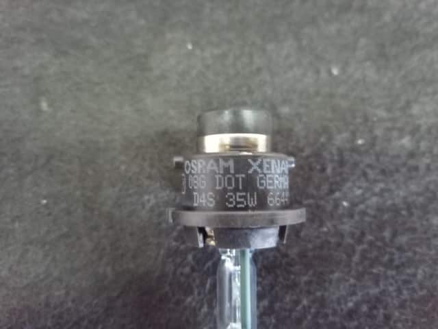 [Used]HID Control TOYOTA Vellfire 2009 DBA-ANH20W 8110752680