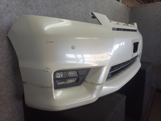 [Used]Front Bumper TOYOTA Vellfire 2009 DBA-ANH20W 5211958250A0
