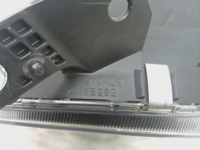 [Used]Left Headlight HONDA N-one 2023 6BA-JG3 33150T82J02
