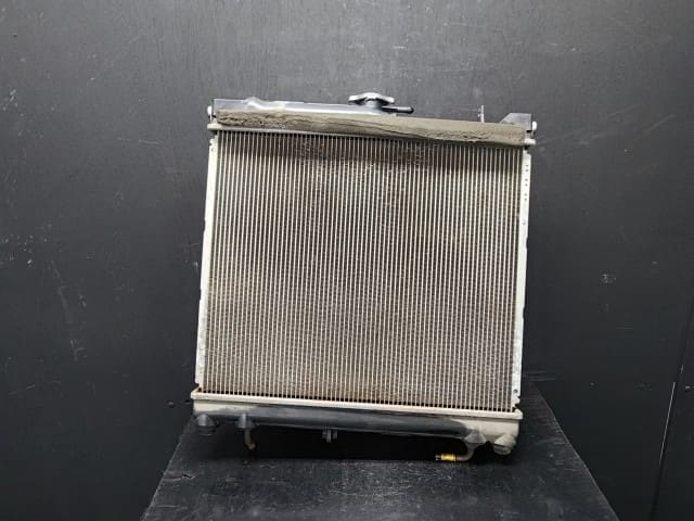 [Used]Radiator SUZUKI Jimny 2010 ABA-JB23W 1770061L10