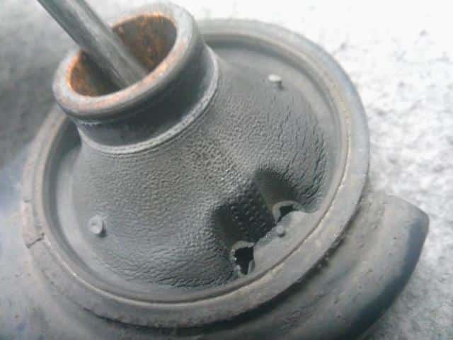 [Used]Front Left Lower Control Arm DAIHATSU Mira cocoa 2013 DBA-L675S 48069B2070
