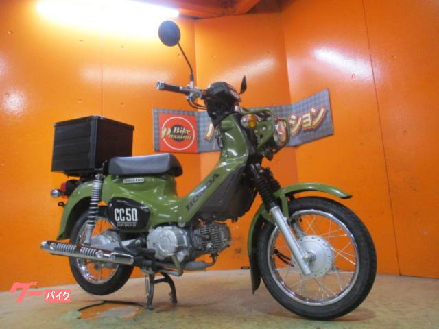 هوندا كروس كاب 50 2019 Military Khaki Business Box بحالة المصنع