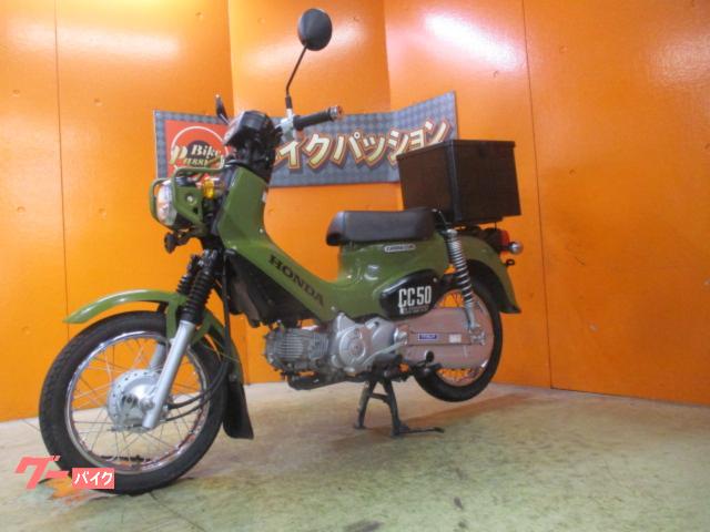 Honda Cross Cub 50 2019 Military Khaki Business Box Factory Stock