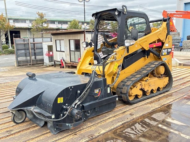 لودر انزلاقي مجنزر CATERPILLAR 259D موديل 2014