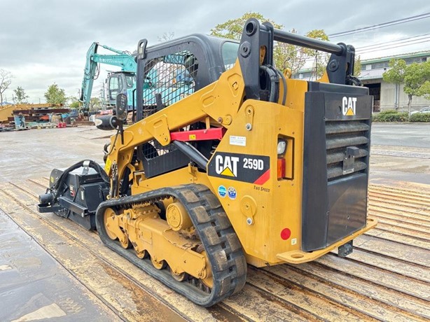 لودر انزلاقي مجنزر CATERPILLAR 259D موديل 2014