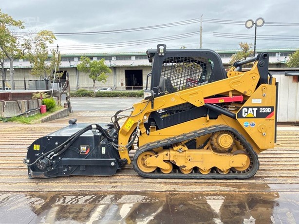 لودر انزلاقي مجنزر CATERPILLAR 259D موديل 2014