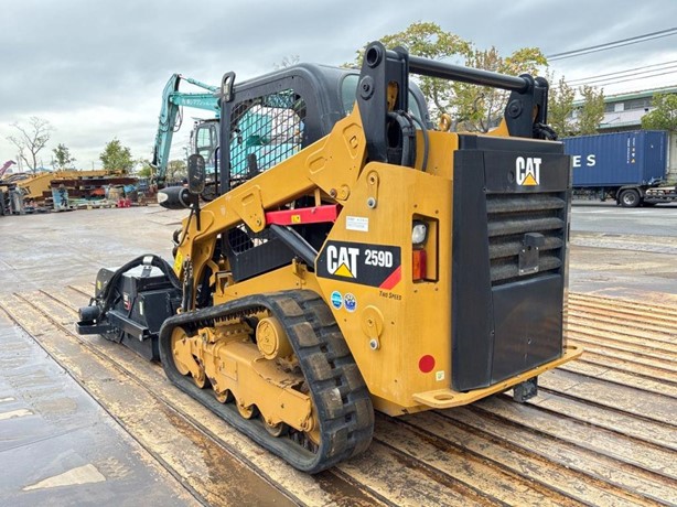 لودر انزلاقي مجنزر CATERPILLAR 259D موديل 2014