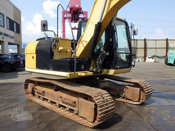 حفارة مجنزرة CATERPILLAR 312D موديل 2014