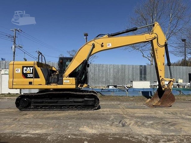 2018 CATERPILLAR 320