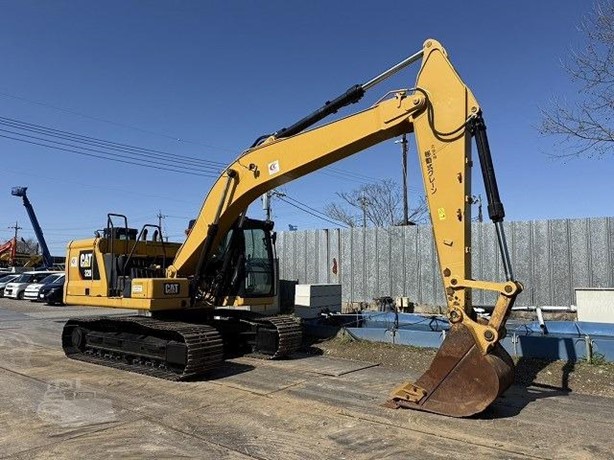 2018 CATERPILLAR 320