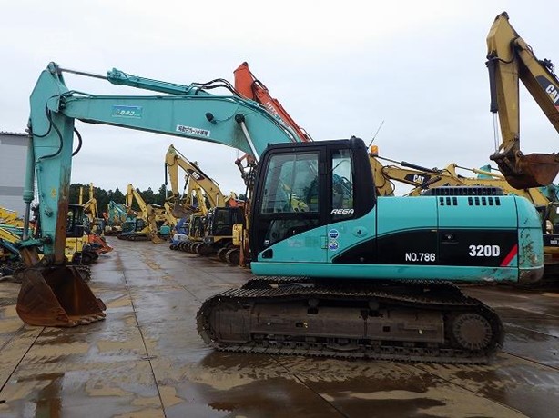 حفارة مجنزرة CATERPILLAR 320D موديل 2012