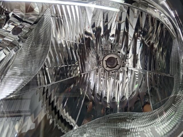 [Used]Left Headlight DAIHATSU Move 2016 DBA-LA150S 81170B2570